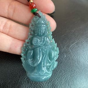 NEW Carving Kwan yin Quan Yin Female Buddha Natural Jade A Pendant Necklace